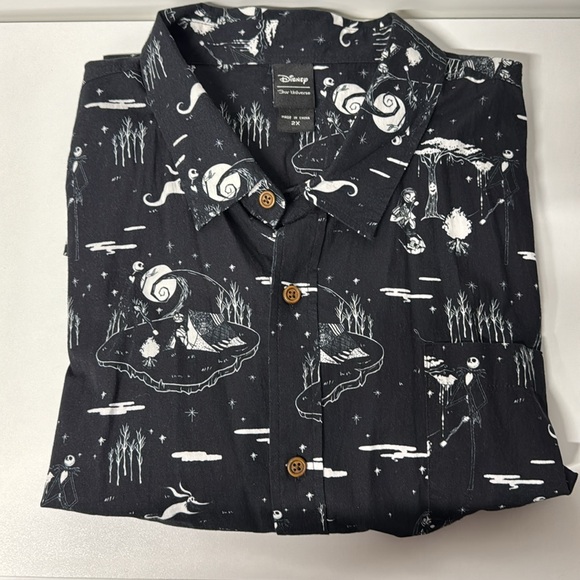 Disney Nightmare Before Christmas Short Sleeve Button Down - Picture 1 of 4